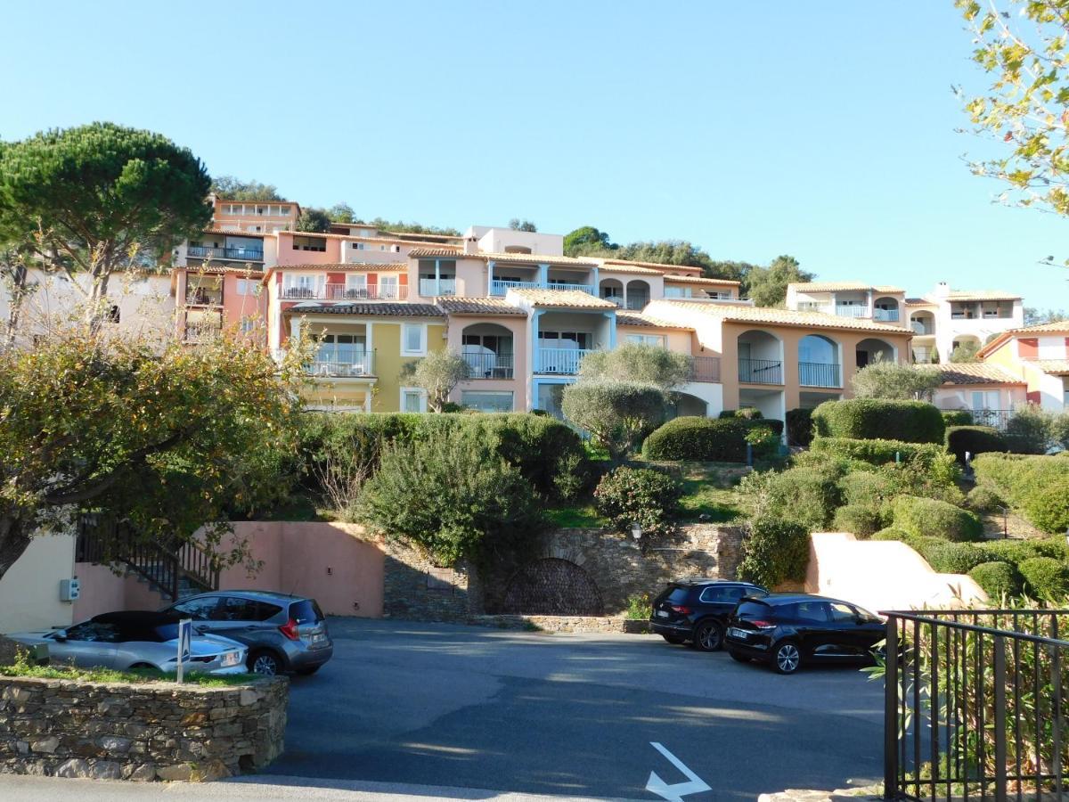Les Restanques - Grimaud Apartamento Exterior foto
