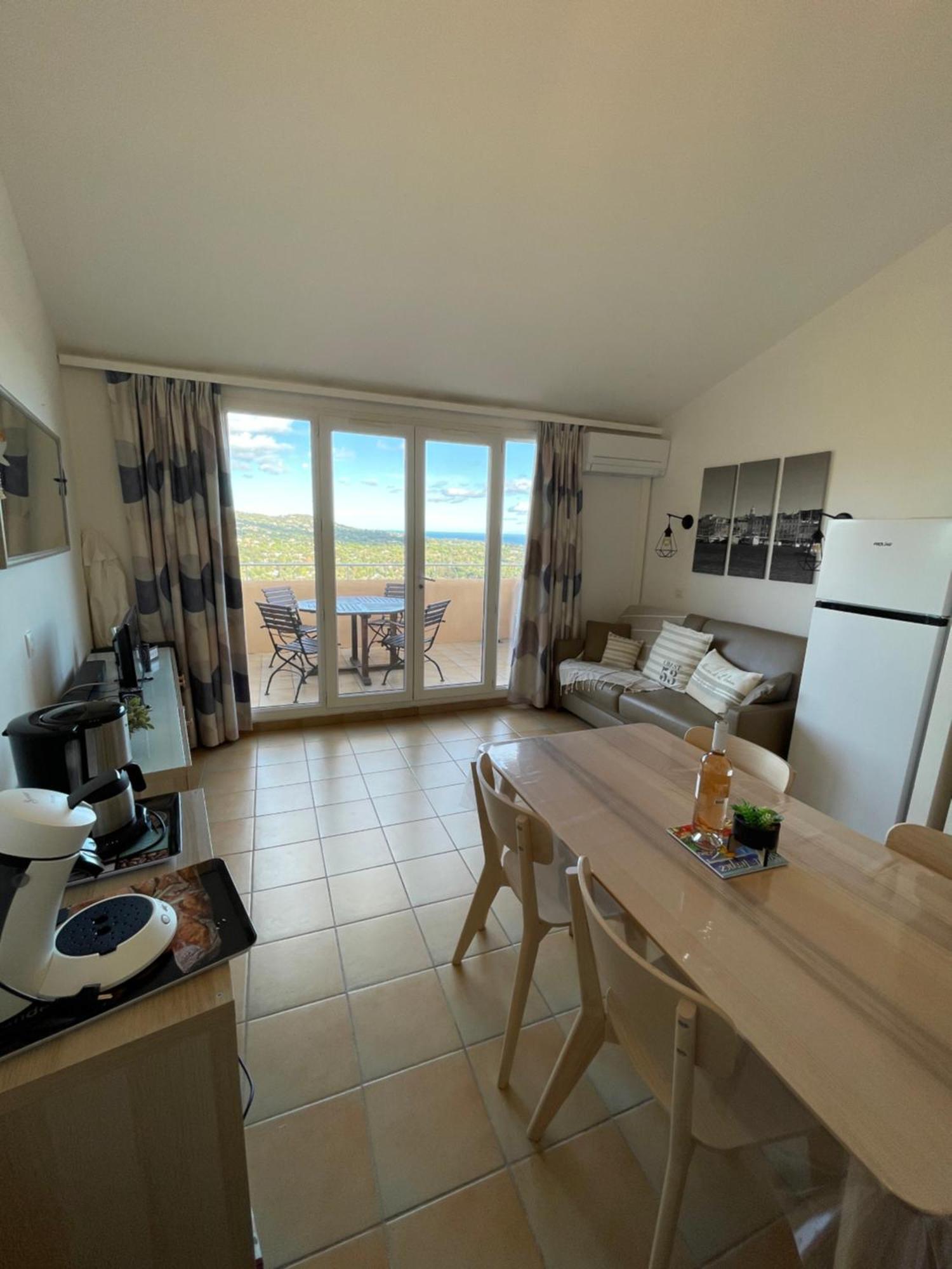 Les Restanques - Grimaud Apartamento Exterior foto